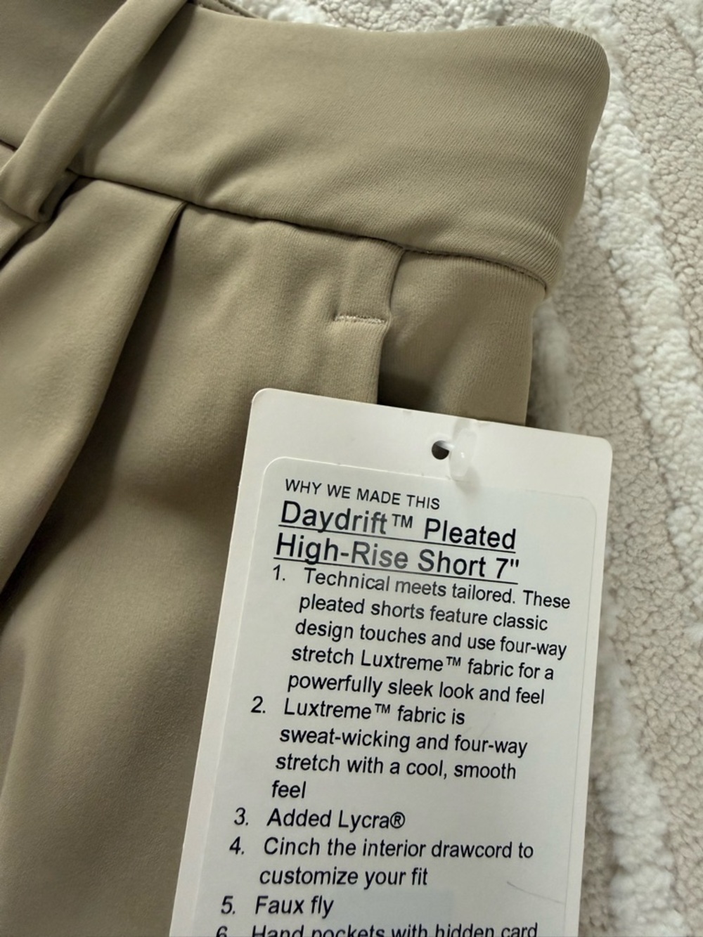 NWT lululemon athletica Daydrift Pleated Shorts - Picture 4 of 5